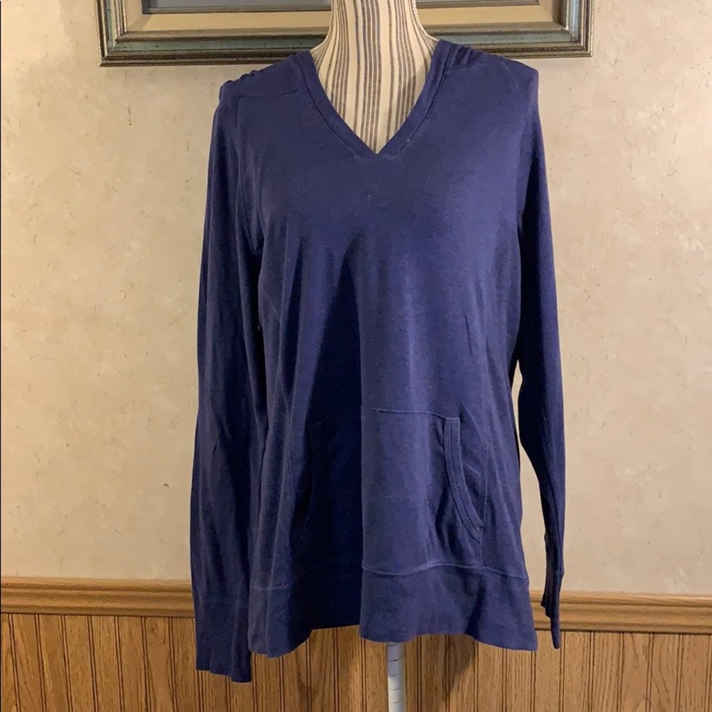 Old Navy top